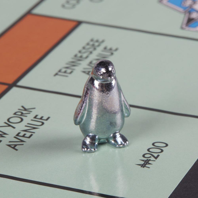 Lojë tavoline Hasbro Monopoly Classic, për familje, finlandisht, me shumë ngjyra