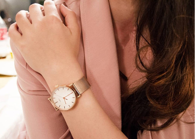 Orë dore Timex Weekender Fairfield TW2R26400