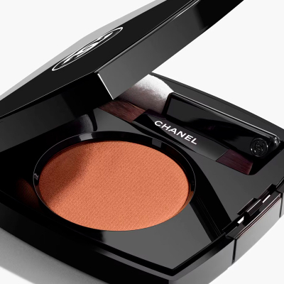 Hija për sy Chanel Ombre Essentielle, 222 Jade Facetté, e gjelbër