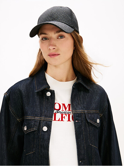 Kapele për femra Tommy Hilfiger, e zezë