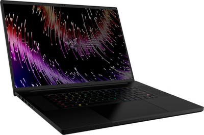 Laptop Razer, 18" 240 Hz, Intel Core i9 13950HX, 32 GB RAM, 1 TB SSD, NVIDIA GeForce RTX 4080, i zi