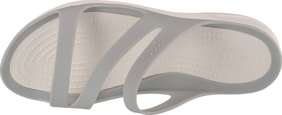 Sandale gocash Crocs Swiftwater, me rripa TPU, që s’i hyn uji, gri e hapur