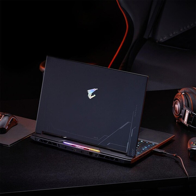Laptop GIGABYTE AORUS 15X ASF (2023), 15.6", Intel Core i9, 16GB RAM, 1TB SSD, NVIDIA GeForce RTX 4070, i zi