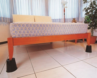 Resera mobiljesh për shtrat edhe karrige, set me 4 copë, të çojnë lart 14 cm, mbajnë deri 130 kg