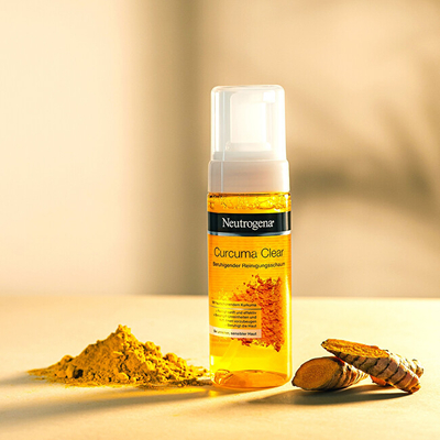Shkumë pastrimi Neutrogena Curcuma Clear, 150 ml