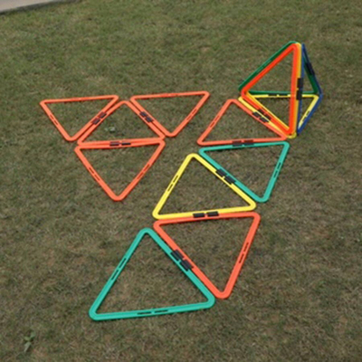 Shkallë stërvitje Maxwel Triangles, palosëse 4 m, set 6 trekëndësha, shumëngjyrëshe