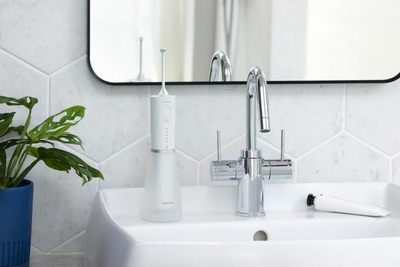 Irrigator oral Panasonic EW-DJ86-W503, ultrasonik, USB-C, i zi