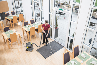 Fshesë industriale me ujë dhe tharje Karcher NT 22/1 Ap L, 1250W, 22L, e verdhë