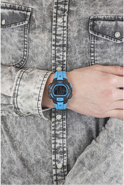 Orë dore Timex Ironman Rugged 30 Full-Size TW5M02700