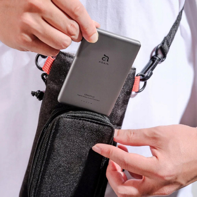 Магнетен надворешен полнач Adam Elements GRAVITY C5, 5000mAh, безжичен, сив