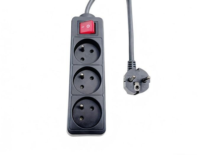 Prizë zgjatëse Microconnect me 3 dalje, me çelës on/off, e bardhë