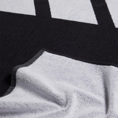 Peshqir adidas 3BAR L IU1289, 70 x 140cm, pambuk, i zi e bardhë
