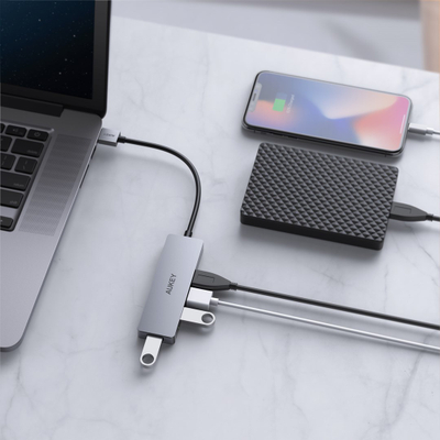 Stacion lidhës USB-A Aukey CB-H3, 4 porte, 5Gbps, i argjendtë