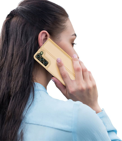 Kufi telefoni Dux Ducis Skin Pro për Samsung Galaxy S22 Plus, lëkurë PU, me qëndrim, ngjyrë gold