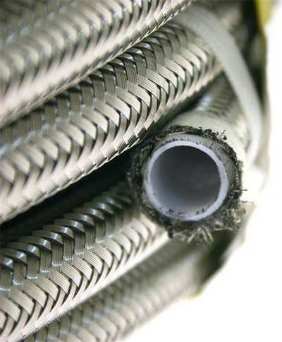 Zorrë karburanti PTFE AN12 16mm, mbështjellës çelik inox, e zezë