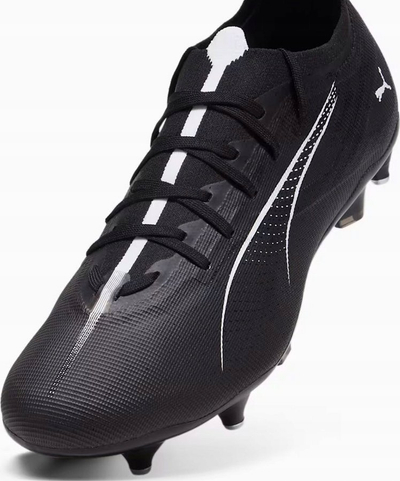 Këpucë futbolli Puma ULTRA 5 Match MxSG M 107893 02, për bar sintetik, për burra, të zeza