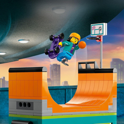 Set lodrash LEGO City Street Skate Park 60364, 6+ vjeç, me rampa dhe minifigura, me ngjyra nga të gjitha
