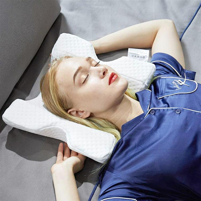 Ортопедско перниче AG32D Memory Foam, ергономска форма, простор за рака, розово