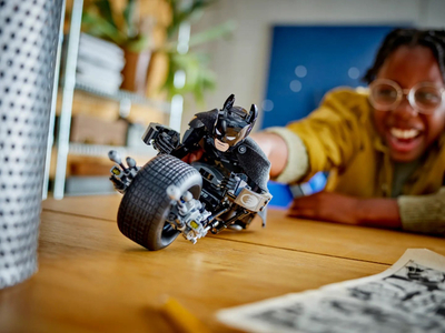 Set LEGO DC Batman 76273, figurë e ndërtueshme Batman me Batcycle, 26 cm, shumëngjyrësh