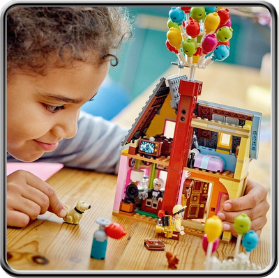 Set LEGO® I Disney 43217 House from the movie Up to the Clouds, 598 pjesë