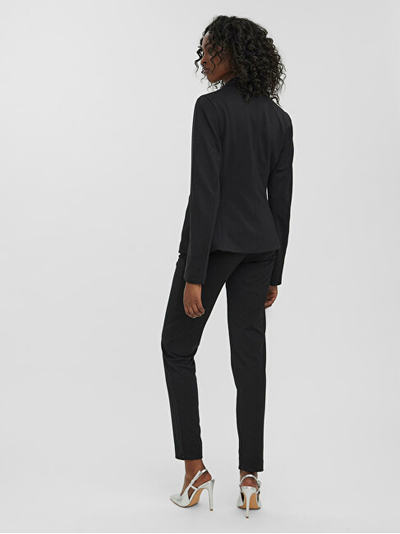 Xhaketë VERO MODA VMLUCCA Slim Fit, e zezë