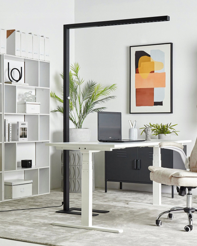 Llambë dyshemeje Beliani SAGITTA, LED, me dimer, metal, e zezë
