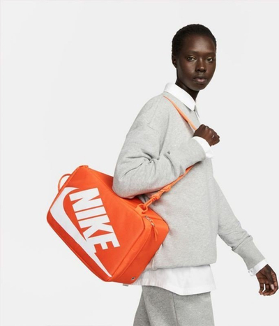 Çantë për këpucë golfi Nike Shoebox, prej tekstili, me rrip, portokalli