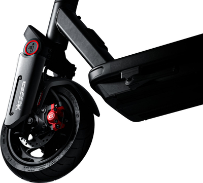 Електричен тротинет Ninebot Segway MAX G3 D, автономија 80 km, време на полнење 3.5 h, црн