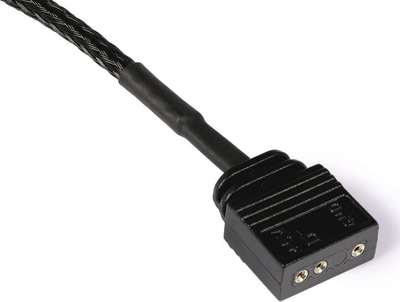 Kabllo Y ARGB Alphacool, 3 pin në 2x 3 pin, 15 cm, e zezë