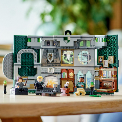 Set lodër LEGO Harry Potter Slytherin House Banner 76410, 9+, jeshile