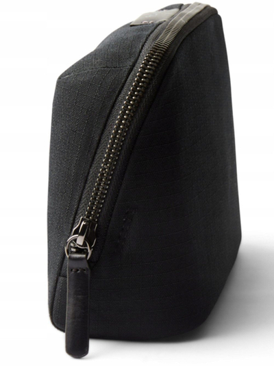 Organizues tavoline Bellroy Desk Caddy Pouch, me xhepa mrena, që s’e merr uji, gri