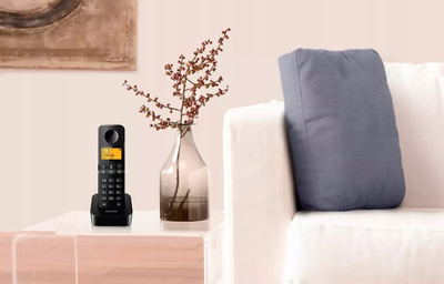 Telefon pa tel Philips D2602D/53, set me 2 receptorë, me ekran me dritë, i zi