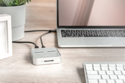 Docking station për SSD Digitus DA-71110, M.2 NVMe dhe M.2 SATA, lexues karte SD Express, USB C, argjendtë