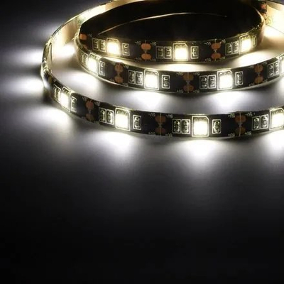 Shirit LED për TV Retlux RLS 101, 30 LED, USB, dritë e bardhë e ftohtë