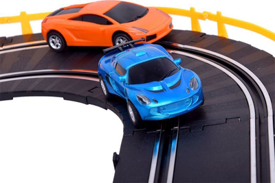 Set pistë garash Jokomisiada Track Racing RC0546, 2 makina, me telekomandë, shumëngjyrësh