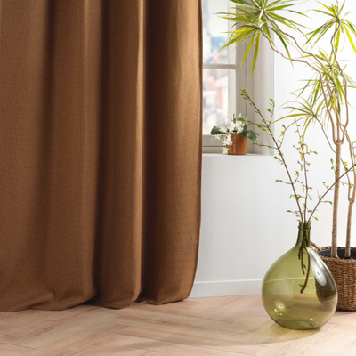 Perde dritareje Douceur d'intérieur Brown Blackout, 135x240cm, ngjyrë kafe