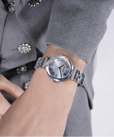 Orë dore për femra Guess Array GW0762L1, e argjendtë
