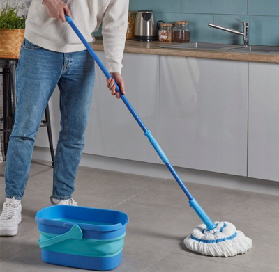 Set mop me kovë Spontex Twist Mop Ultra Compact, mikrofibër, sistem vetështrydhës, blu