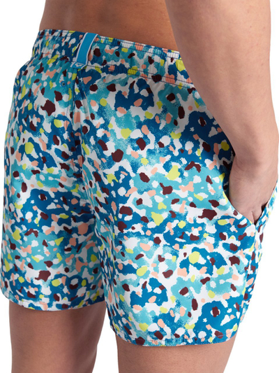 Rroba banje burrash Arena Beach Short Allover, të shkurtra, thahen shpejt, me shumë ngjyra blu jeshile e bardhë, M