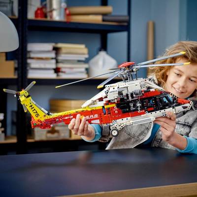 Set LEGO® Technic 42145 Airbus H175 Rescue Helicopter, 2001 pjesë