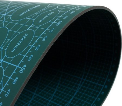 Tapet prerës Bigstreen 24340, A2 45 x 60 cm, vetëshërues, jeshil