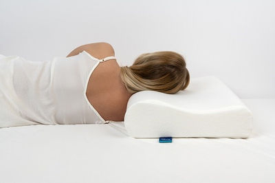 Jastëk ortopedik ORTO DREAM, shkumë memory, ergonomik, i bardhë