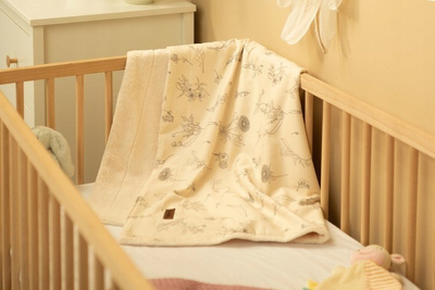 Batanije për bebe BLANKET PLUSH ECO FLOWERS, 80x100 cm, pelush i butë, shumëngjyrëshe