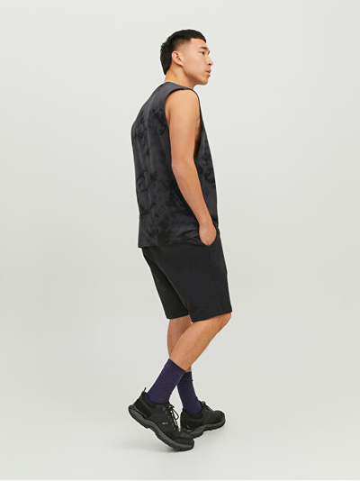 Pantallona të shkurtë Jack&Jones JPSTSHARK Comfort Fit, të zi
