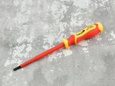 Turnavid izolues Tvardy T00825, majë e sheshtë 5.5 mm, 125 mm, i kuq verdhë