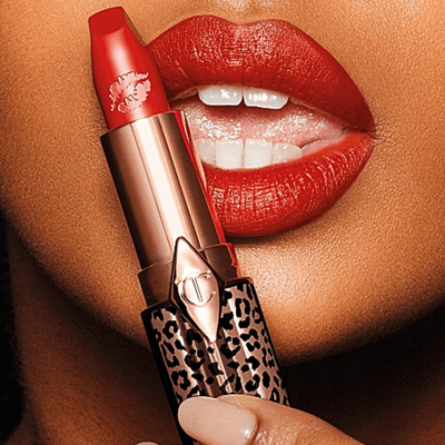 Ruż buzësh Charlotte Tilbury Hot Lips Red Hot Susan, K.I.S.S.I.N.G, 3.5g, e kuqe
