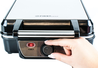 Aparat waffle First Austria FA-5305-3, 1100W, 4 waffle, i zi inox