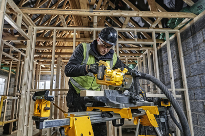 Sharrë prerëse këndore Dewalt DCS777T2, 54V, 216mm, e verdhë