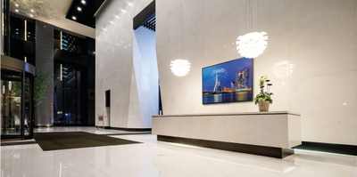 Mbajtëse muri për TV Vogels PFW 4700, 55\"-80\", 75 kg, e zezë