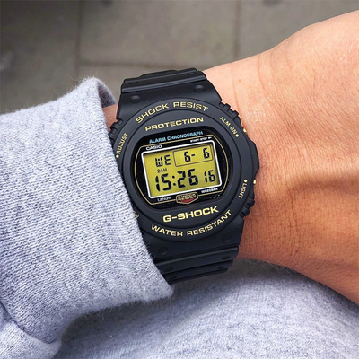Orë dore Casio DW 5735D-1B